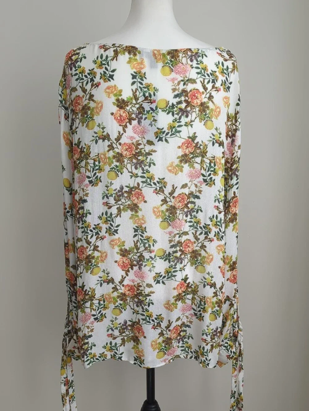 NWT Banana Republic Lemon Botanical Floral Puff Sleeve Tie-Cuff Peasant Blouse